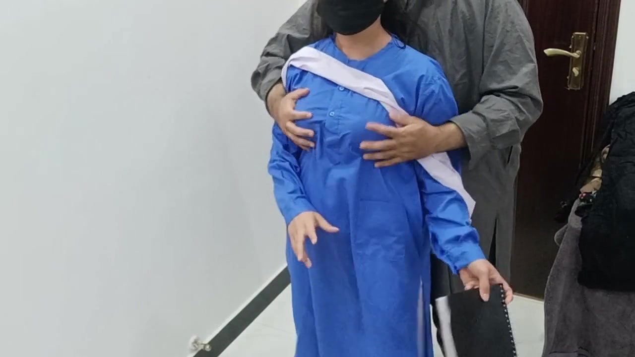 Desi Schoolgirl Having Sex And Romance With Her Ow