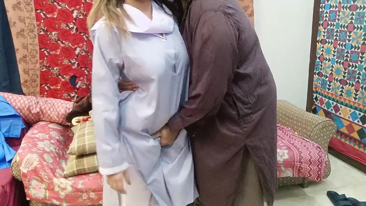 Pakistani Beautifull School Girl Having Sex With H