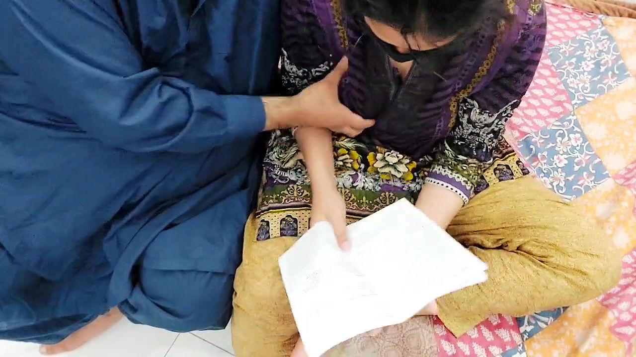 x  Stepdaughter Caught By Stepdaddy For Not Study Wel