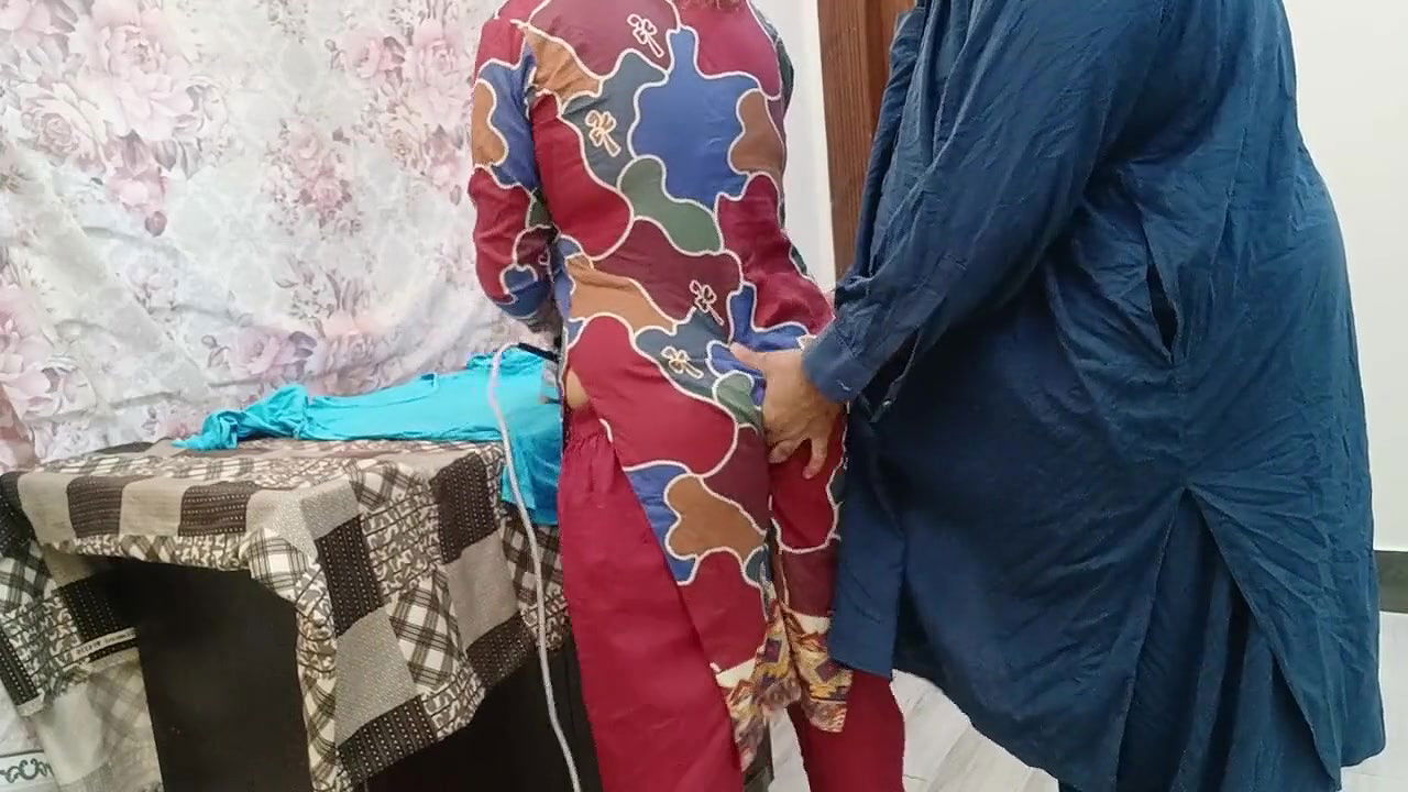 XXX Desi Beautifull Maid Fucked On The Top Of Iron