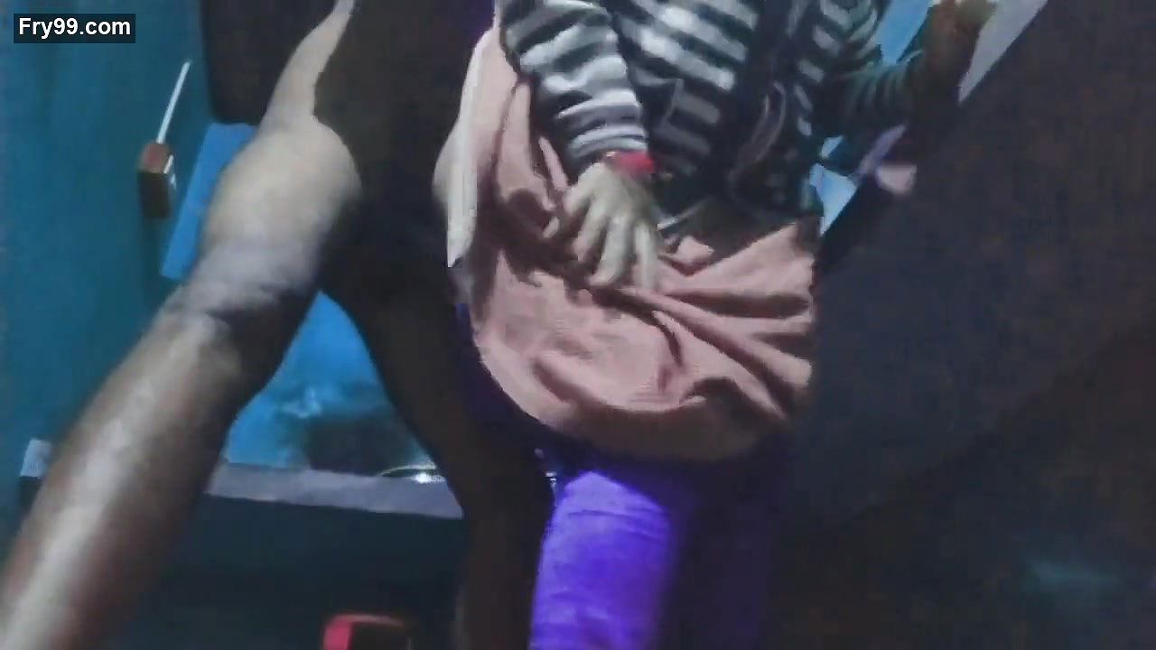 Desi hot bhabi rishu fucking