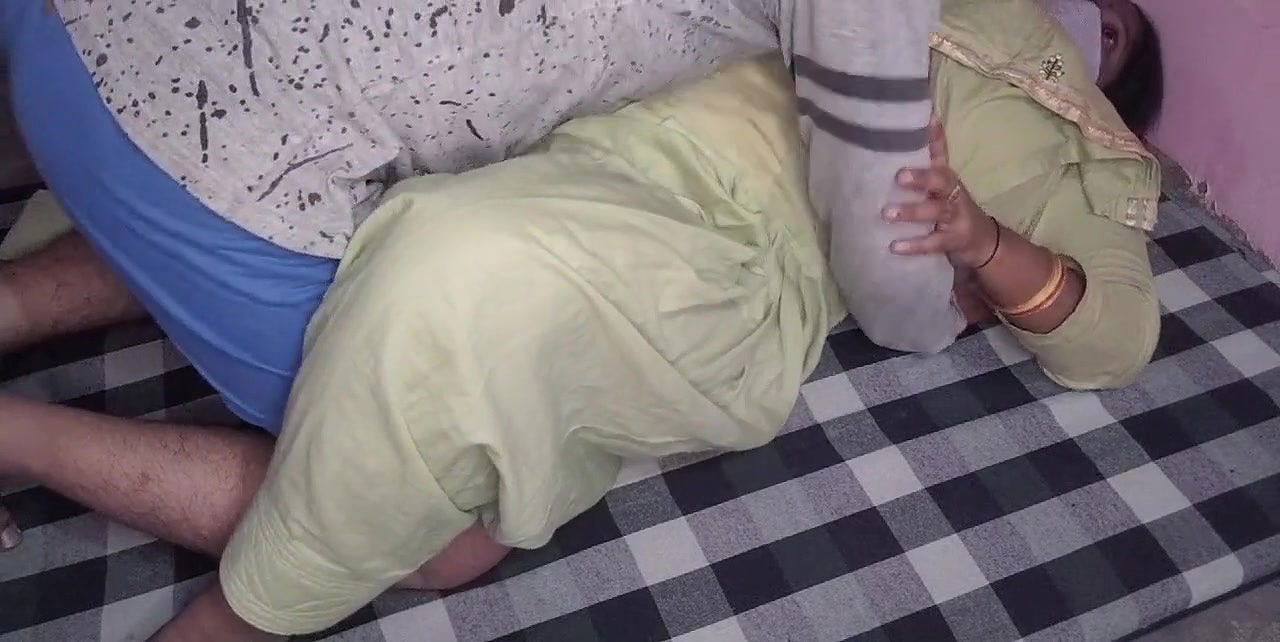 The brother-in-law secretly entered the sister-in-law’s room and left the sister-in-law