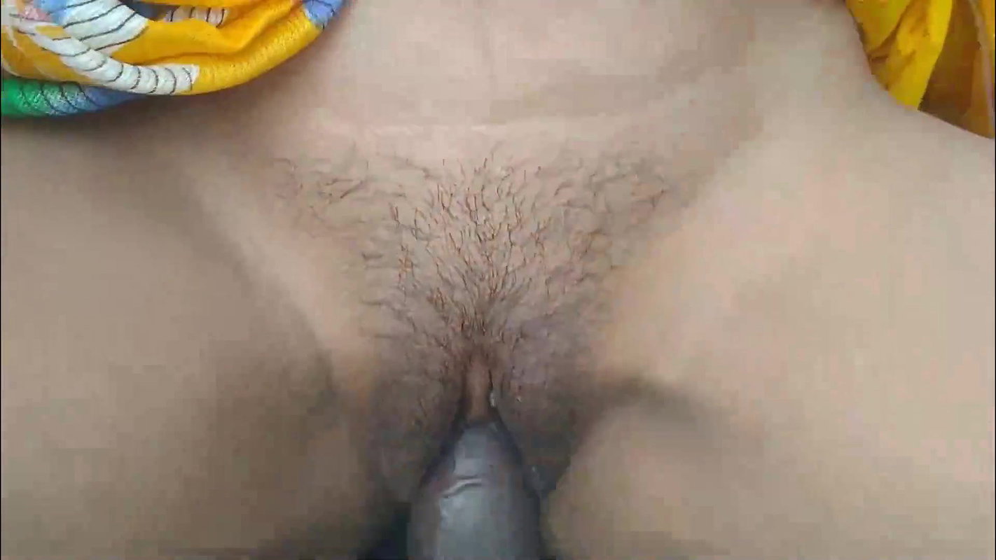 Desi sexy bhabi fucking outdoor