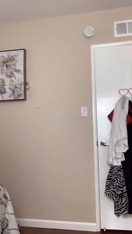 SHE’S GOT BEAUTIFUL NATURAL TITIES TO OFFER