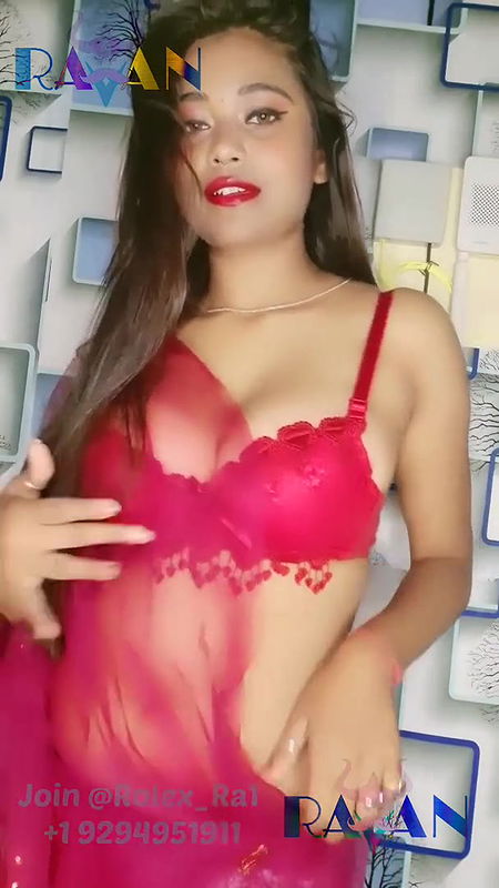 the_eternal_soul aka Trisha Giving Blowjob to Photographer & Making Him Cum