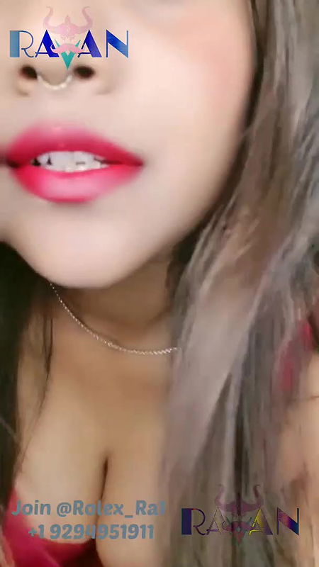 the_eternal_soul aka Trisha Giving Blowjob to Photographer & Making Him Cum