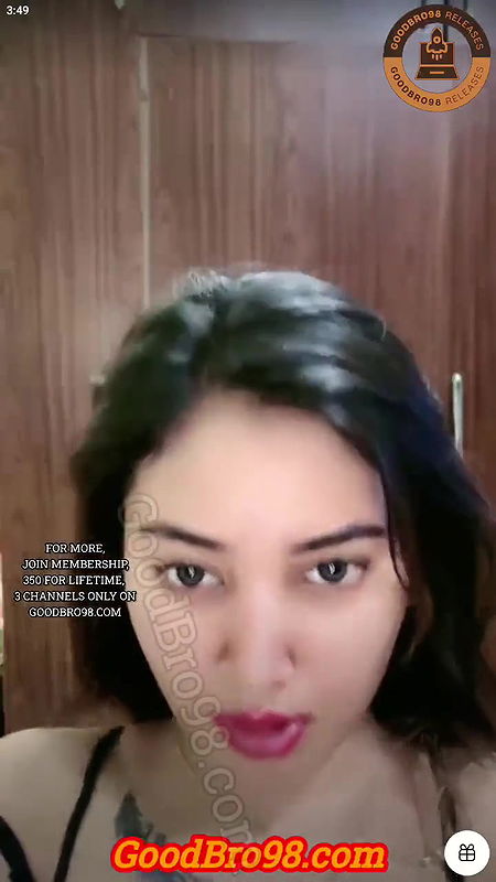 Famous Tango Model Senorita Showing B00Bs Pussy & Spreading Ass on Cam