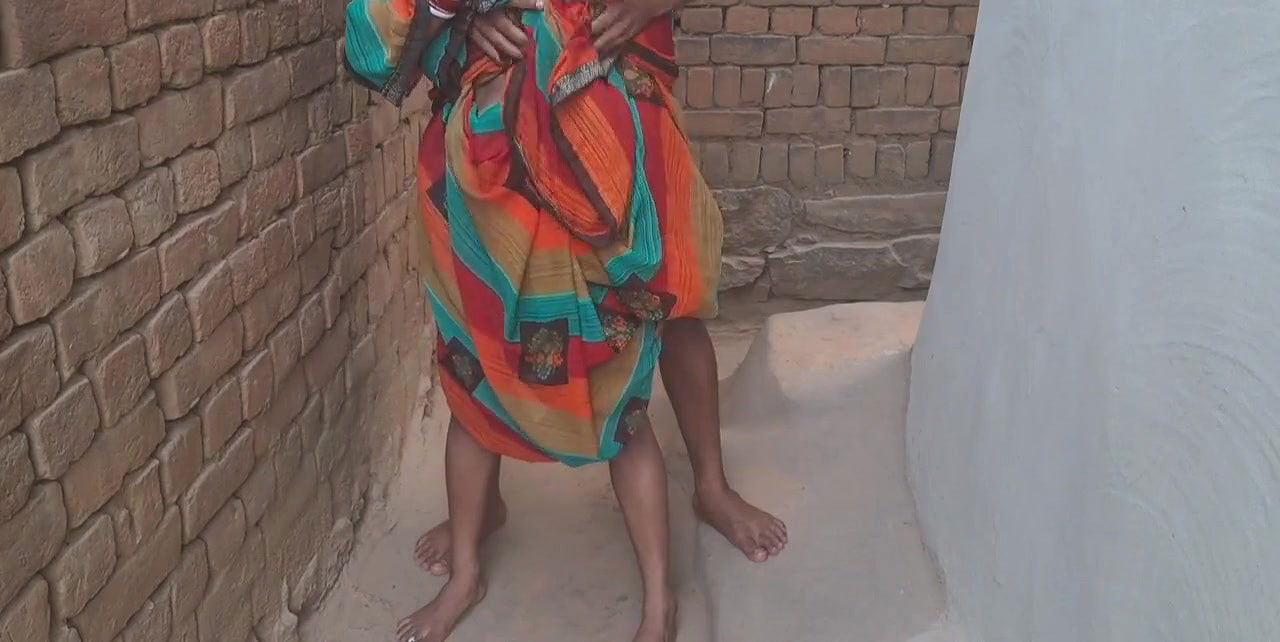 Desi Hot Indian Aunty Having Sex Her Own Stepson