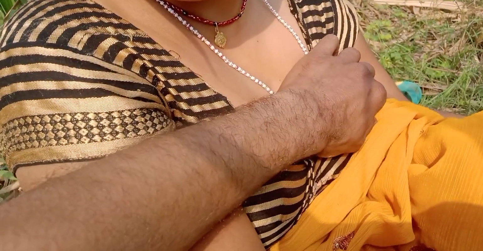 My stepsister outdoor fucking Indian village porn xhamaster    com