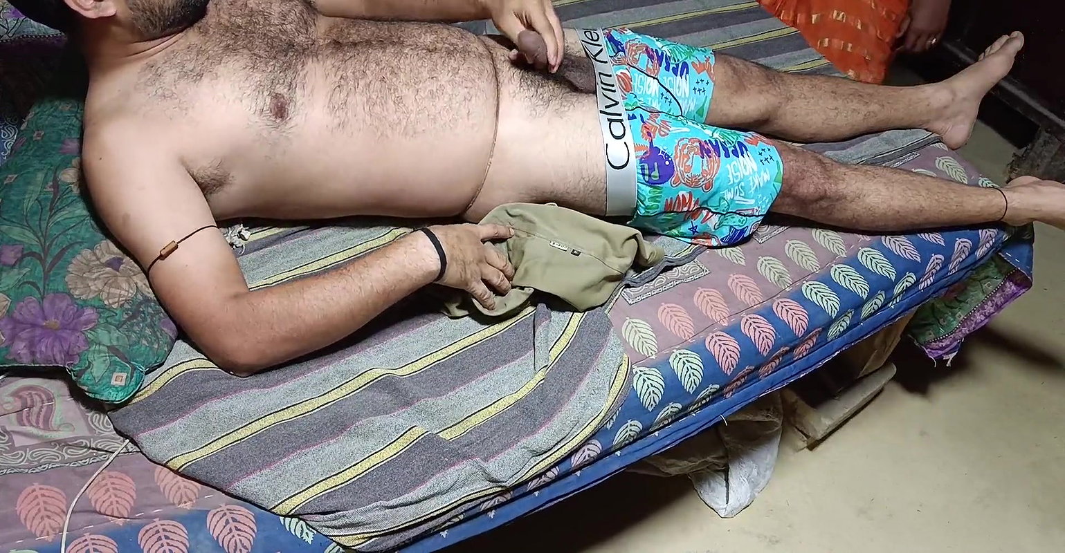 Made a native girl erect by giving cock in her mouth