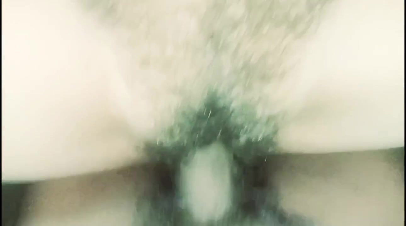 lying on the bed and fucked hard the queen enjoyed it