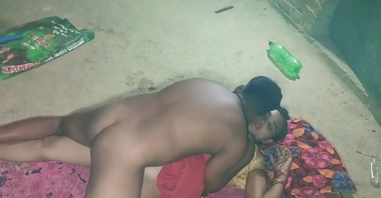 Hot gf bf sex in room with sexy hot boobs