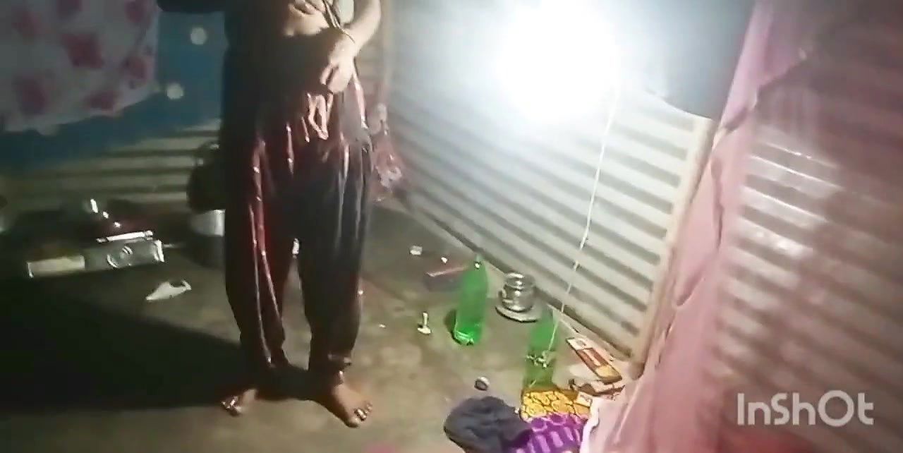 Rani ji ka gaya tha aaj uska gand Marne to nahin diya chut de Diya