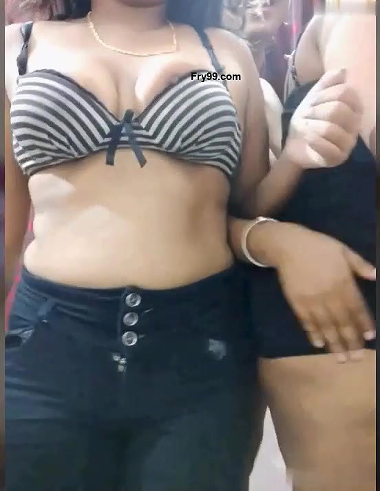 Nia_09_Full_Nude_with_Many_Girls_on_Private_StripChat_Live_with collection