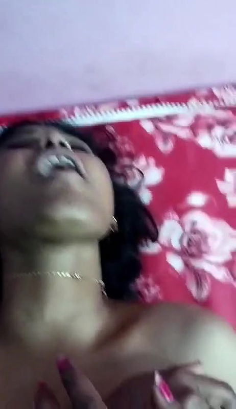 Village bhabhi fucked hard mms