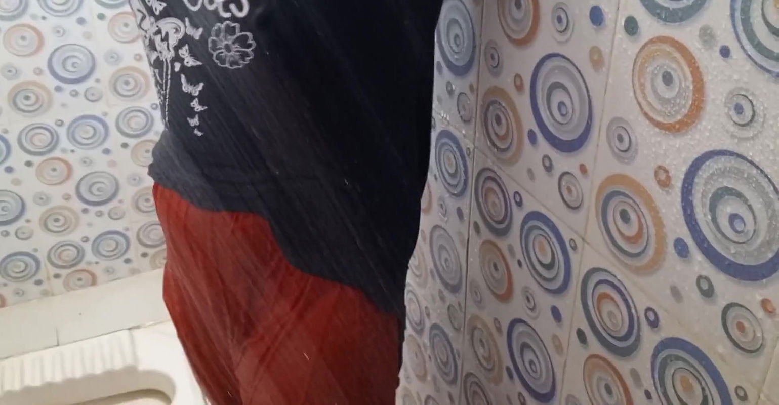 Desi Hot stepsister bathroom sex with stepbro