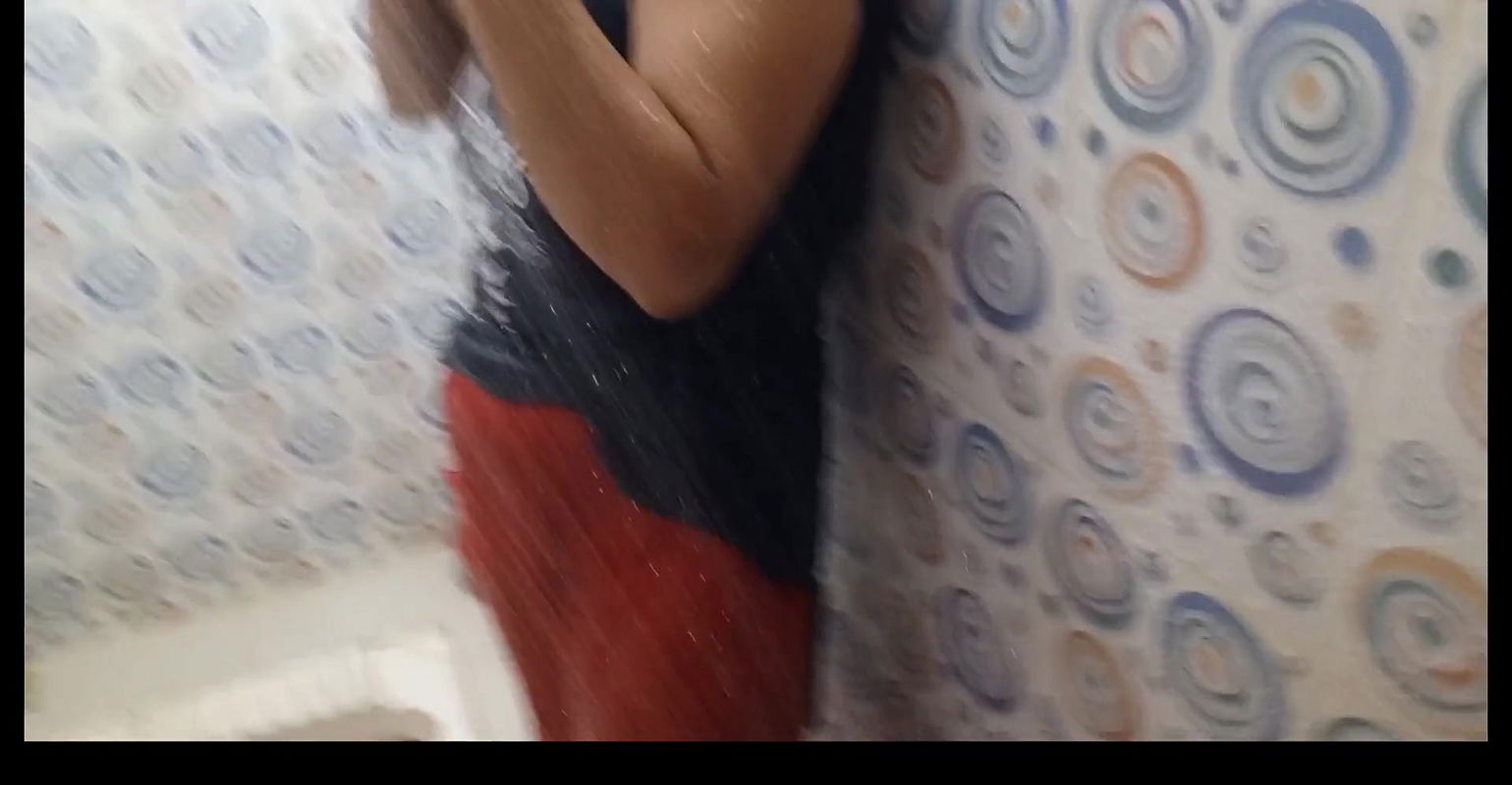 Desi Hot stepsister bathroom sex with stepbro