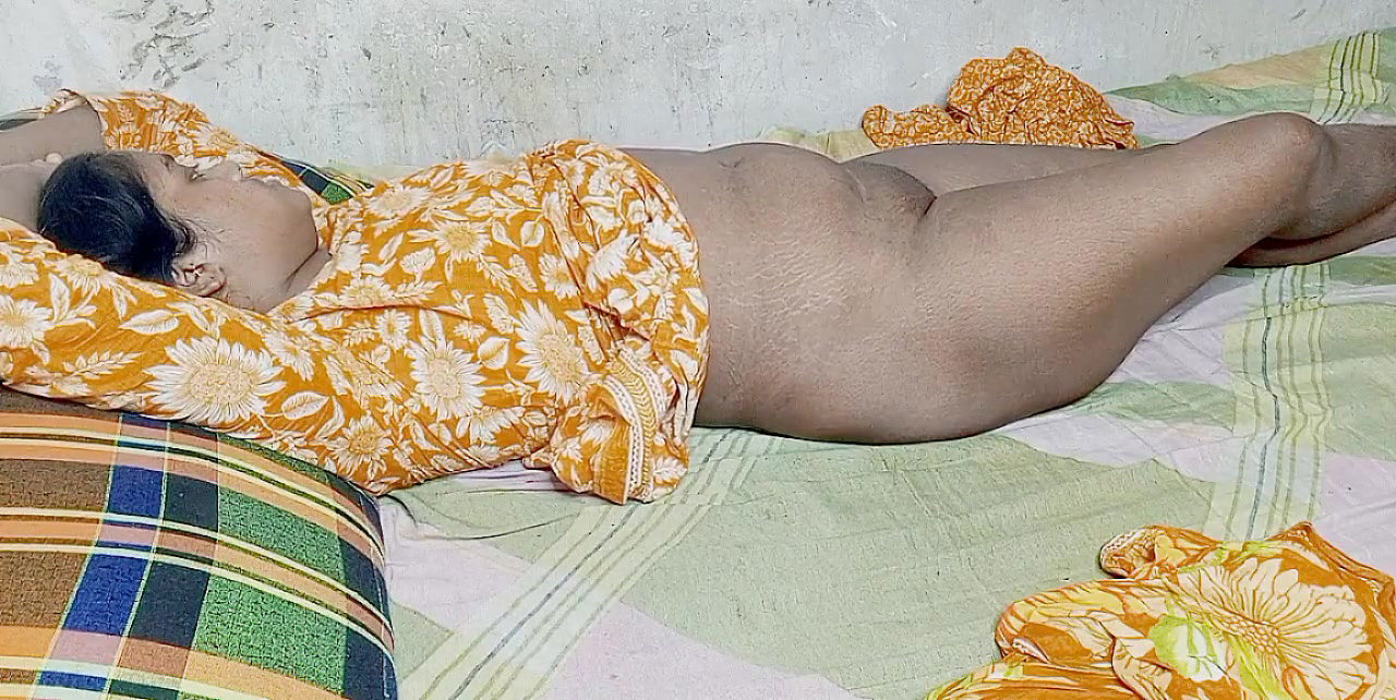 I entered the empty room and fucked the neighbor’s wife