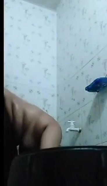 Bhabi Showing