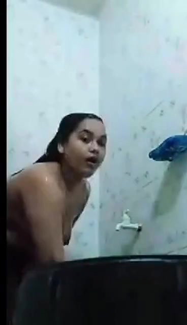 Bhabi Showing