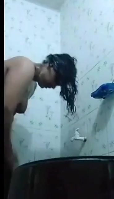Bhabi Showing