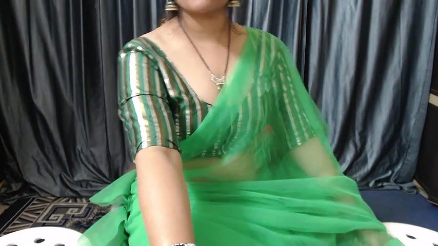 Stripchat-Public.Show-c-goldiwet-2024.05.01.090827