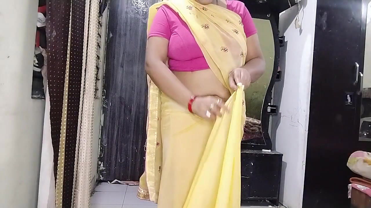 Random Indian Youtuber premium/telegram video collection – 7
