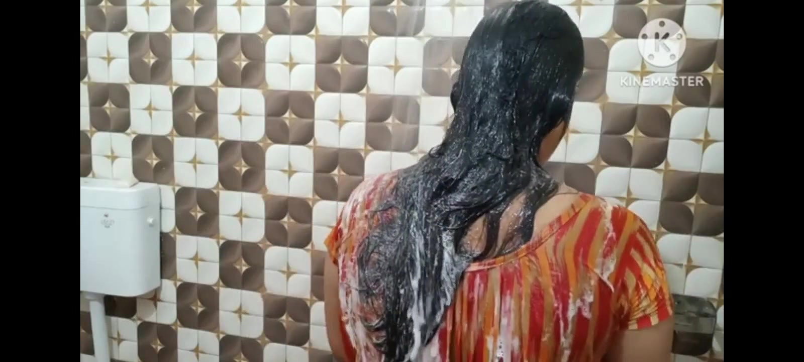 Random Indian Youtuber premium/telegram video collection – 8