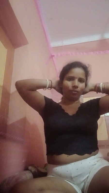 Random Indian Youtuber premium/telegram video collection – 17
