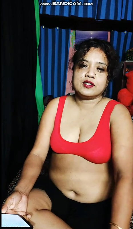 Random Indian Youtuber premium/telegram video collection – 3
