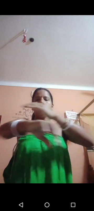 Random Indian Youtuber premium/telegram video collection – 6