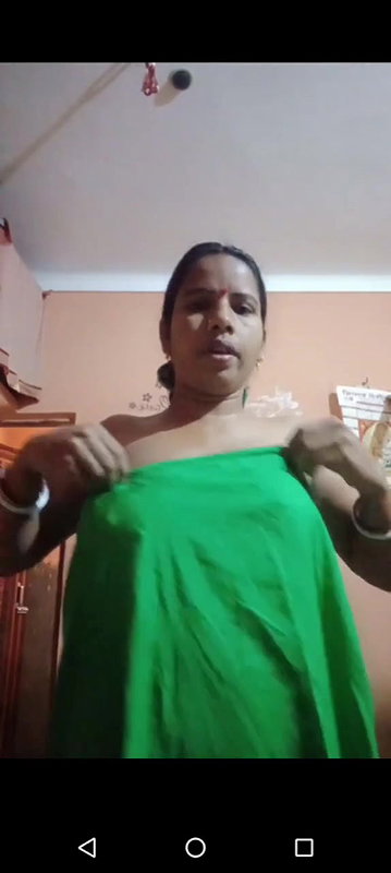 Random Indian Youtuber premium/telegram video collection – 6