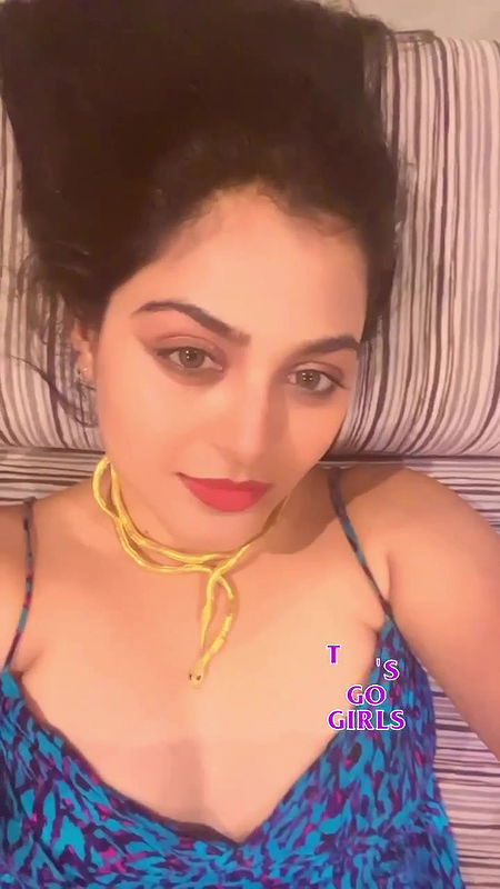 Actress Monal Gajjar open boobs expose closeup show