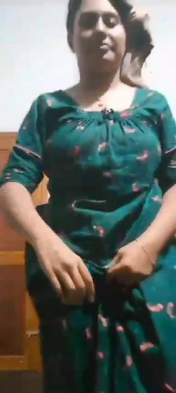 Sexy figure babe