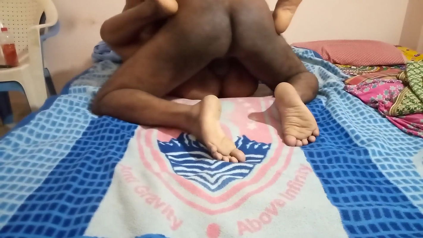 beautiful woman with big breasts creampie sex with blowjob and shaved pussy