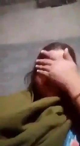 Desi village aunty show her pussy