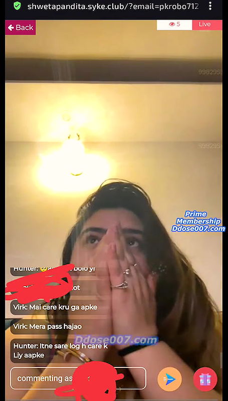 Shweta Pandita Teasing Massive Cleavage on Live