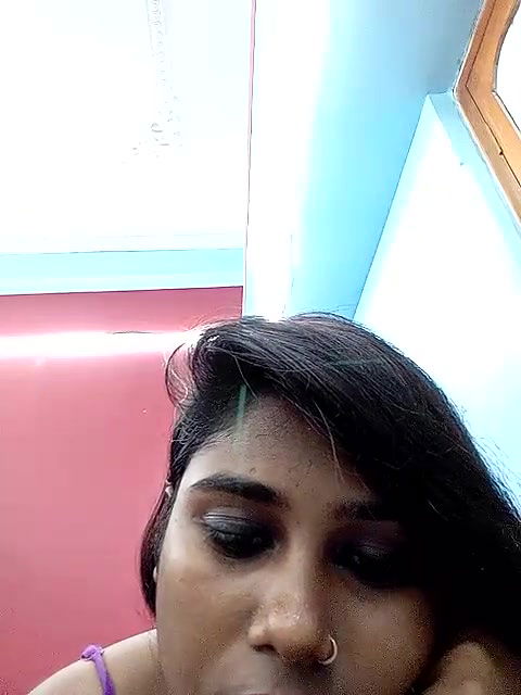 Stripchat-Public.Show-f-momm69momm-2024.06.04.002050