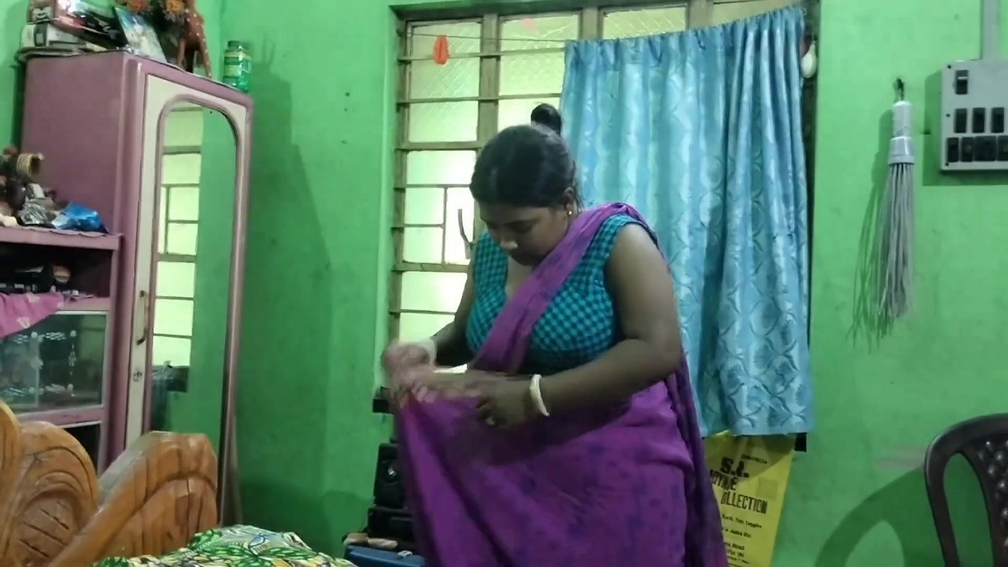 Hot youruber “malika bibhas” membership video -1