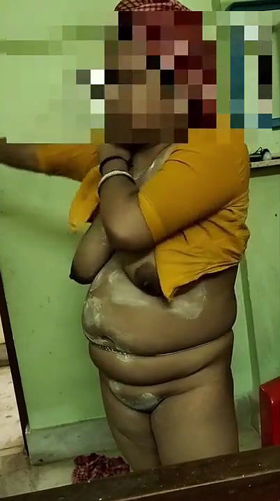 Desi big boobs aunty