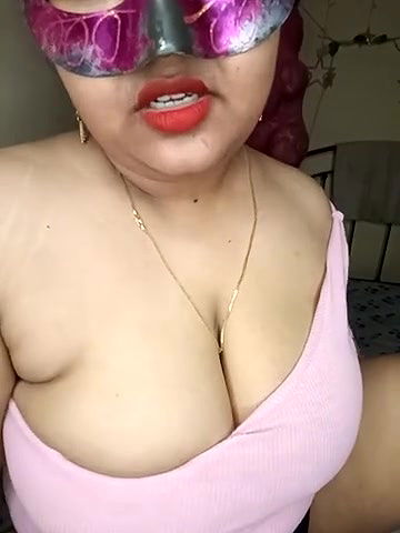 Stripchat-Public.Show-c-Its_me_Diya-2024.05.21.111003