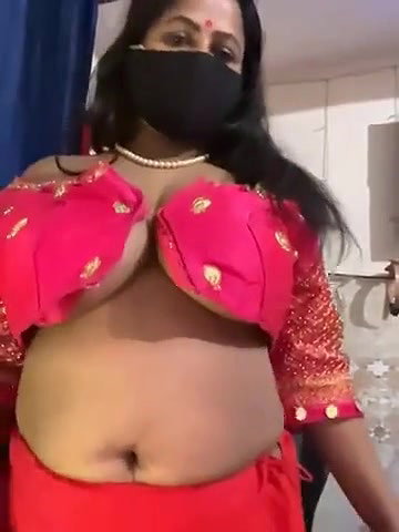 Busty Aunty With Big Boobs On  Her Show