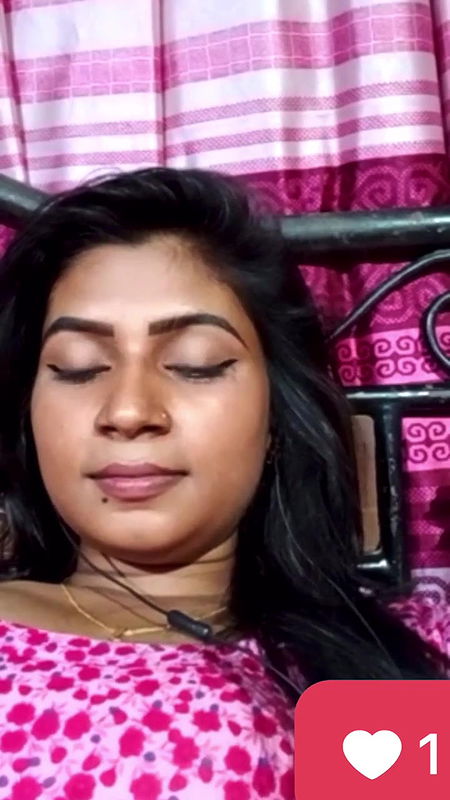 HORNY NAUGHTY DESI INDIAN GIRL  LIVE STRIPING FULL NUDE VIDEOS  COLLECTION