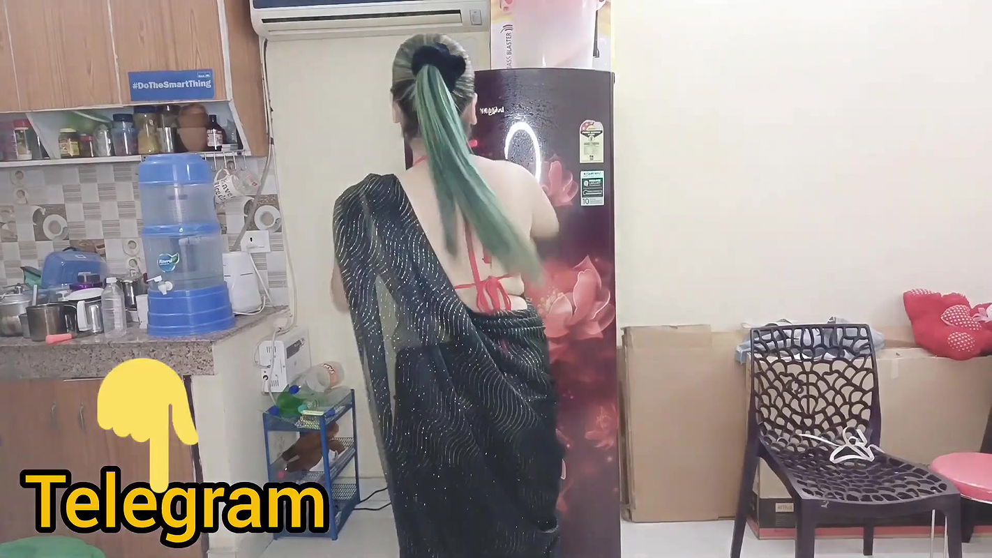IND Housewife Transparent Black Saree Wearing