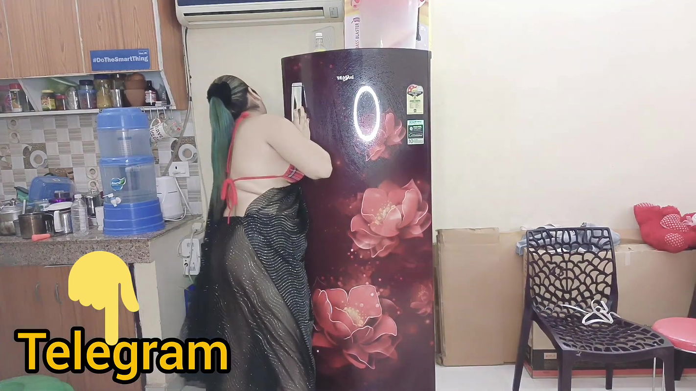 IND Housewife Transparent Black Saree Wearing
