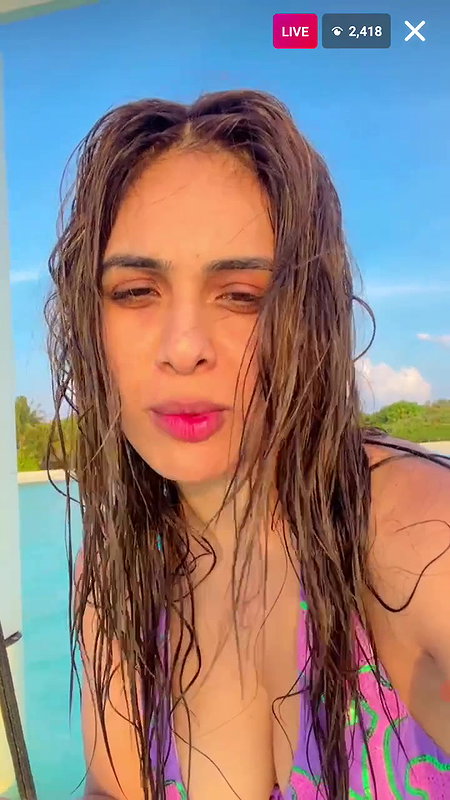 Neha Malik 15 Feb Bikini Live