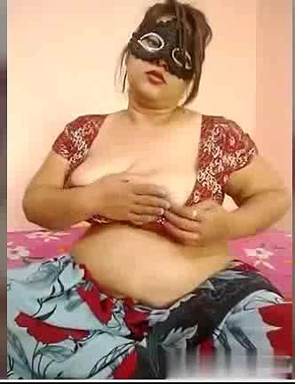 Pooja Hotty on Stripchat Show Big ASSSS