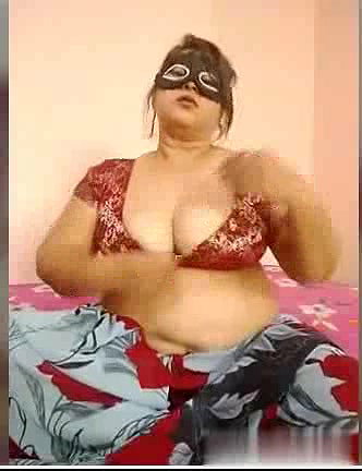 Pooja Hotty on Stripchat Show Big ASSSS