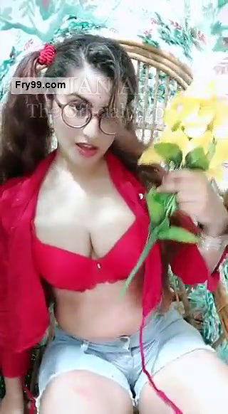 Wanna See Me Strip- Gunjan Aras