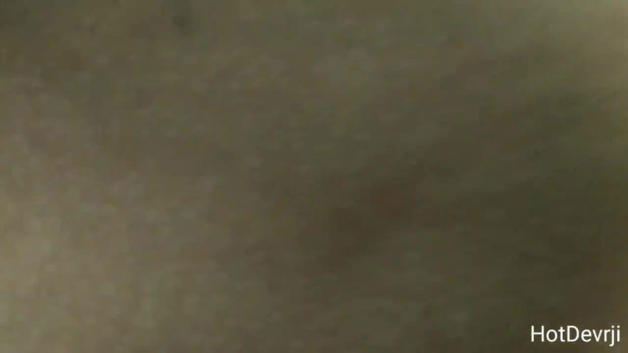 Desi sexy aunty really big ass